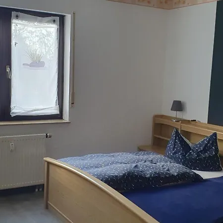 Huettenholzstrasse * Ilmenau